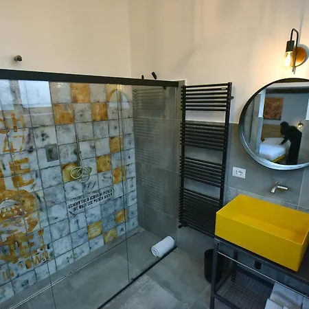 Garage47 Storica Officina Meccanica Loft In Bed & Breakfast Pienza